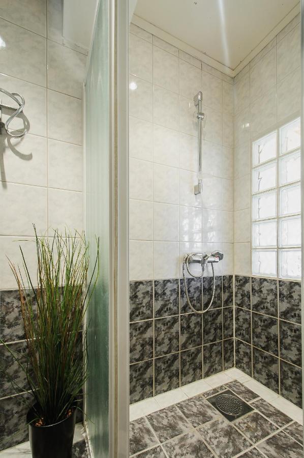 Spacious Penthouse With Grand Terrace Bergen Ngoại thất bức ảnh